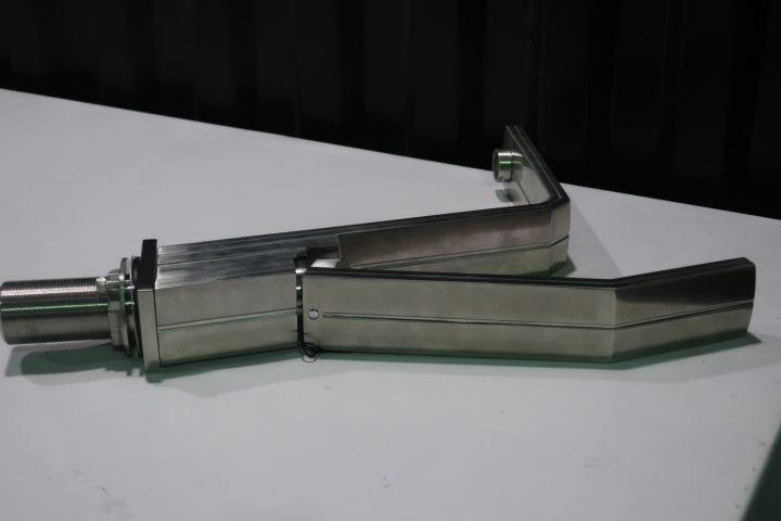 409357-7 Exclusive kitchen mixer Design by Jacob Jensen.