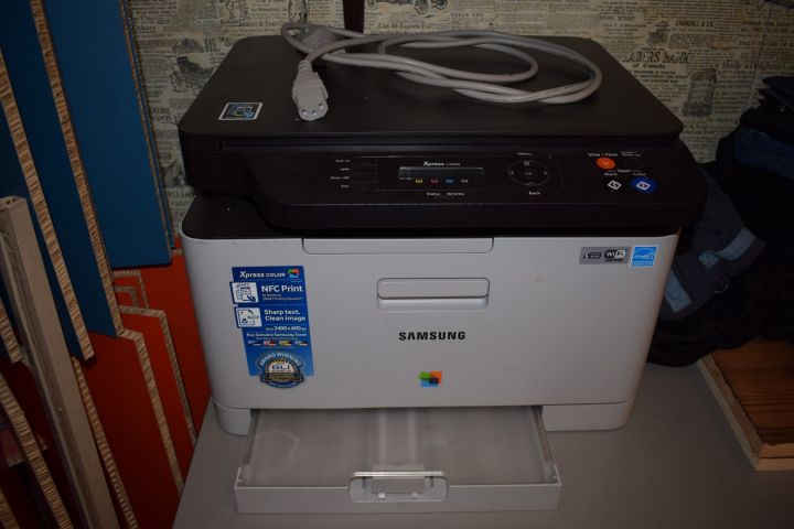 428877-1 Samsung Xpress C460W - multifunction color printer