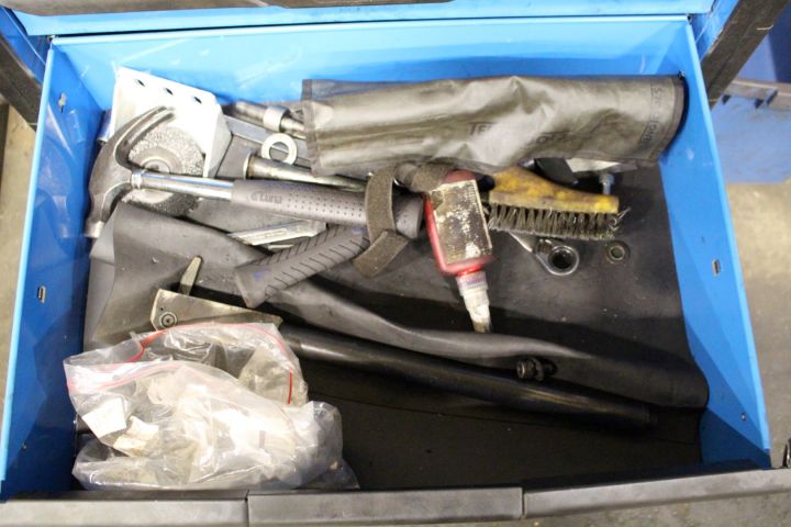 427687-8 Tool cabinett Ferax