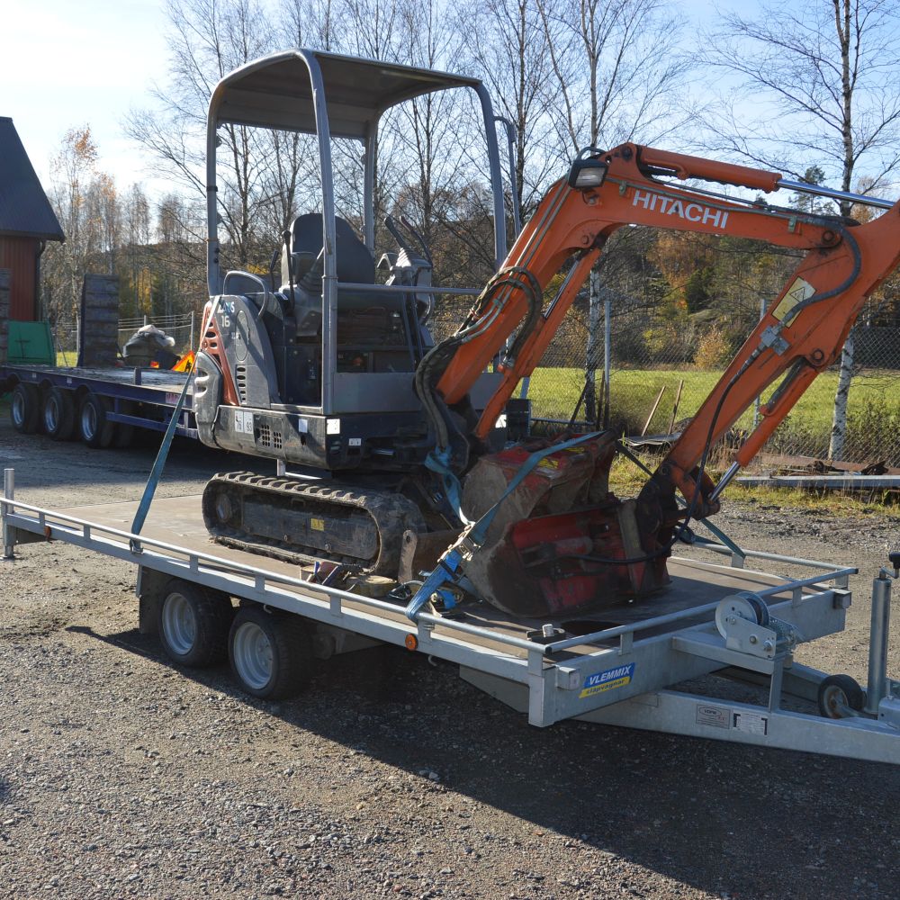 Excavator Hitachi ZX16 -08 with machine loader -2016 | PS Auction