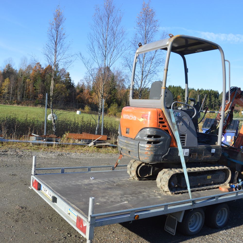 Excavator Hitachi ZX16 -08 with machine loader -2016 | PS Auction