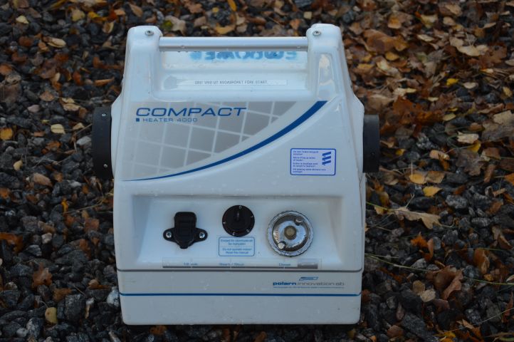 429029-5 Varmluftsaggregat Polarn Compact 4000 samt bränslevärmare