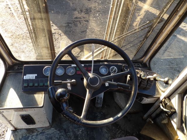 413314-8 Kalmar 3-500 diesel truck -82