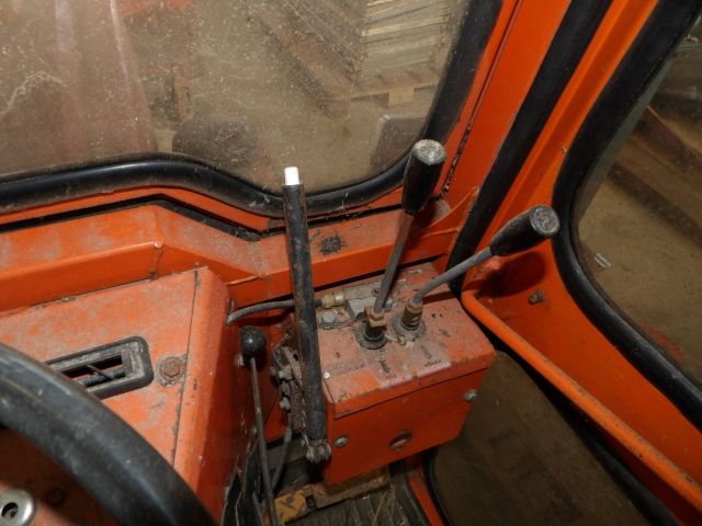 413346-12 Kubota B7100 with gear (rope object)