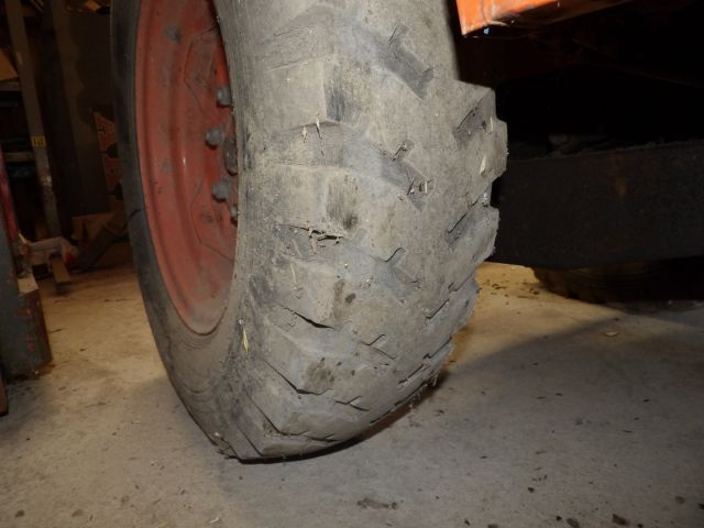 413346-20 Kubota B7100 with gear (rope object)