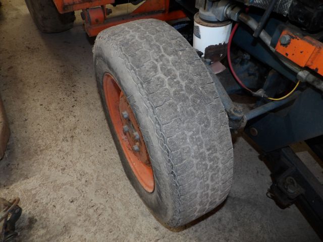 413346-21 Kubota B7100 with gear (rope object)