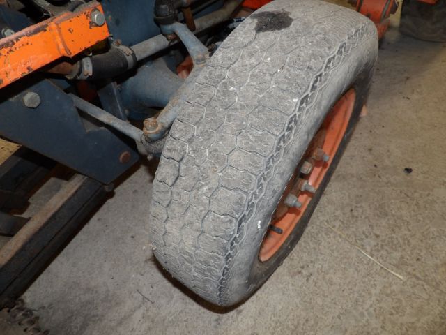 413346-22 Kubota B7100 with gear (rope object)