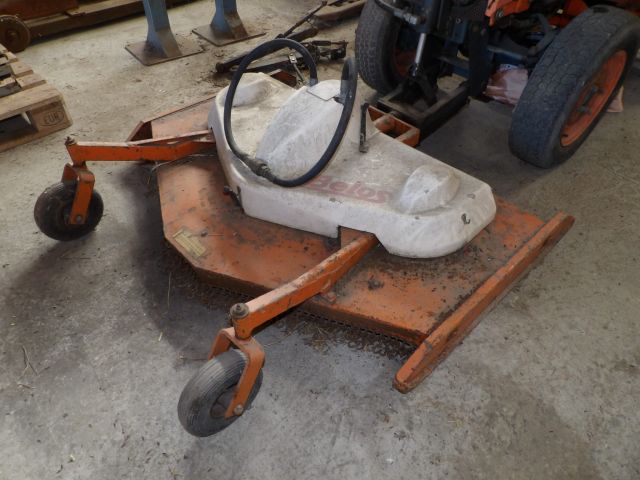 413346-25 Kubota B7100 with gear (rope object)