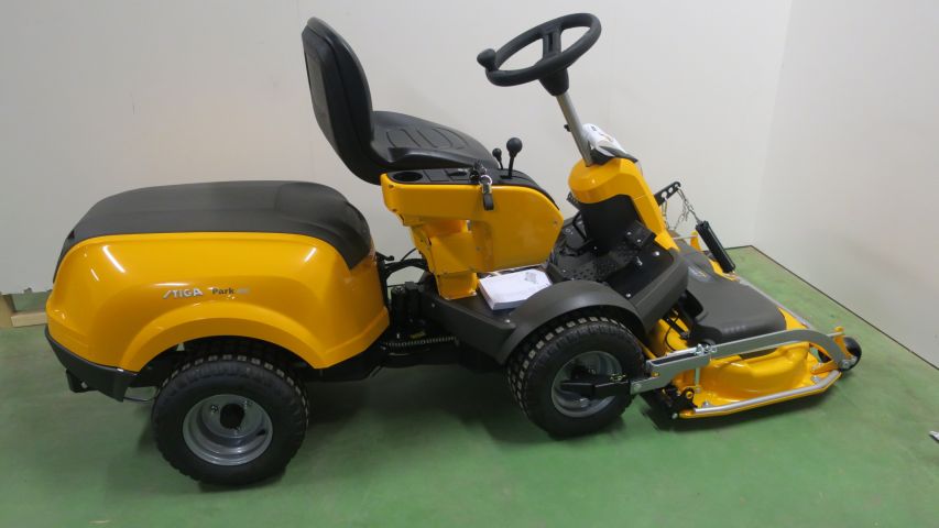 417456-1 Stiga Park 420