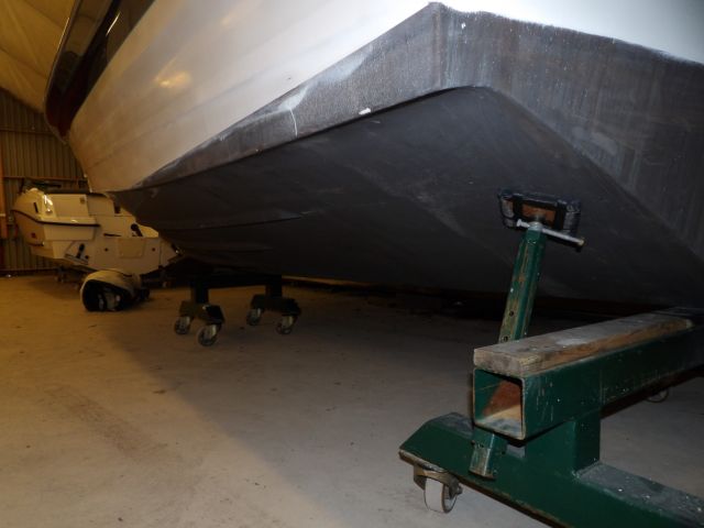 413416-8 Bayliner Capri 5.0L V8-87