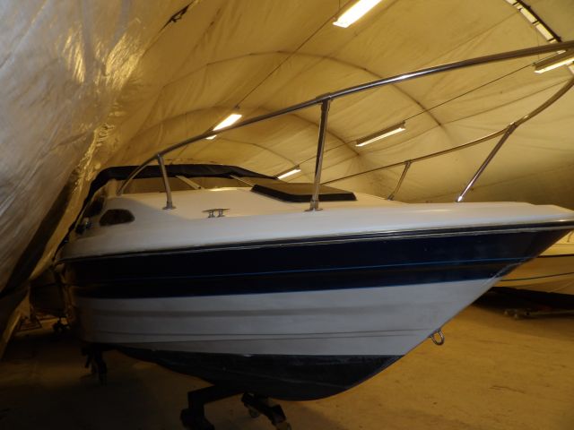 413416-10 Bayliner Capri 5.0L V8-87