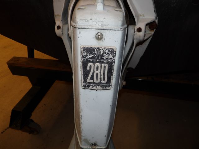 413416-13 Bayliner Capri 5.0L V8-87