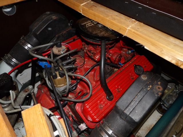 413416-18 Bayliner Capri 5.0L V8-87