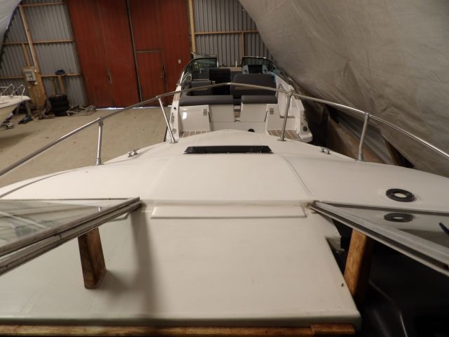 413416-36 Bayliner Capri 5.0L V8-87