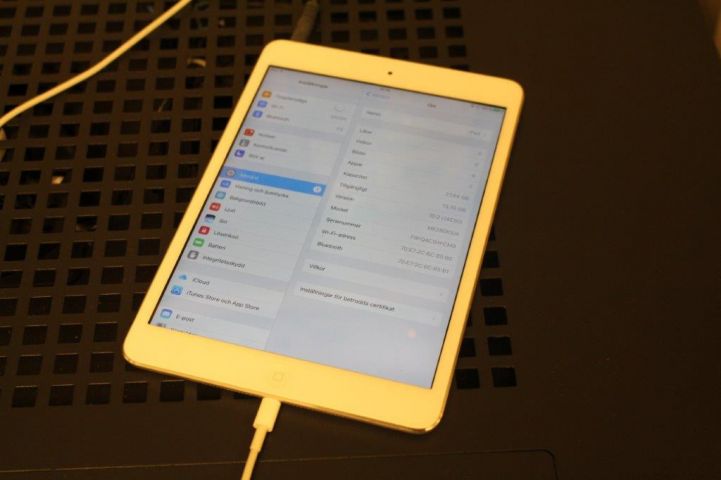 429512-10 Larm, ljud- och ljusutrustning från skobutik i Stockholm