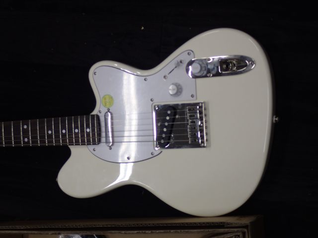 400676-2 Electric Guitar Ibanez TM-302 IV