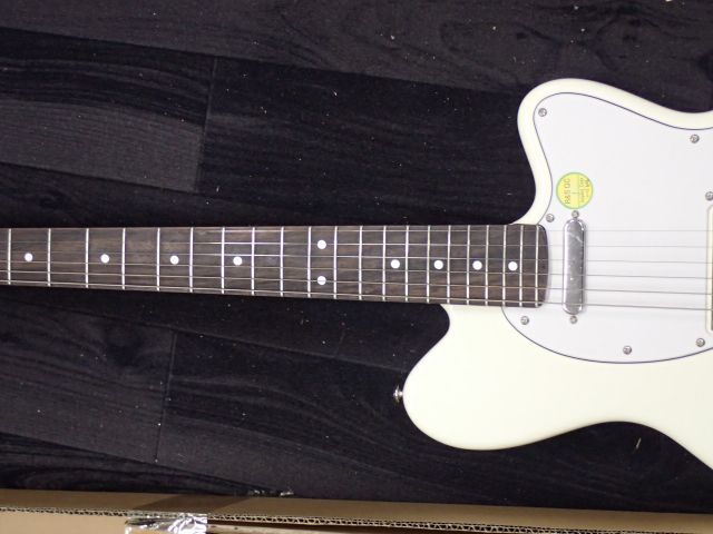 400676-3 Electric Guitar Ibanez TM-302 IV