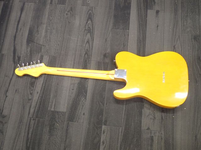 400677-6 Electric Guitar Vintage Reissued v52