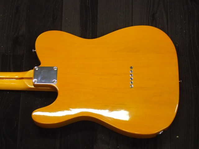 400677-7 Electric Guitar Vintage Reissued v52