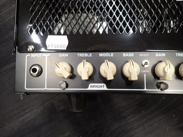 402851-3 Amplifier VOX Night Train 50