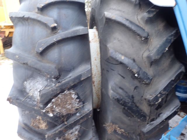 402873-14 FORD TW-25 Reg: OHL478