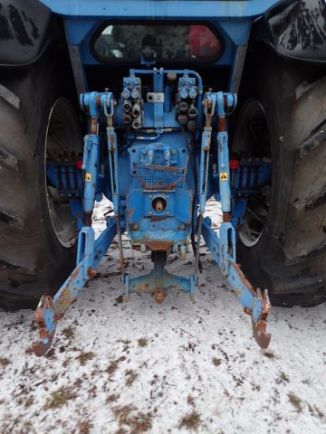 402873-25 FORD TW-25 Reg: OHL478