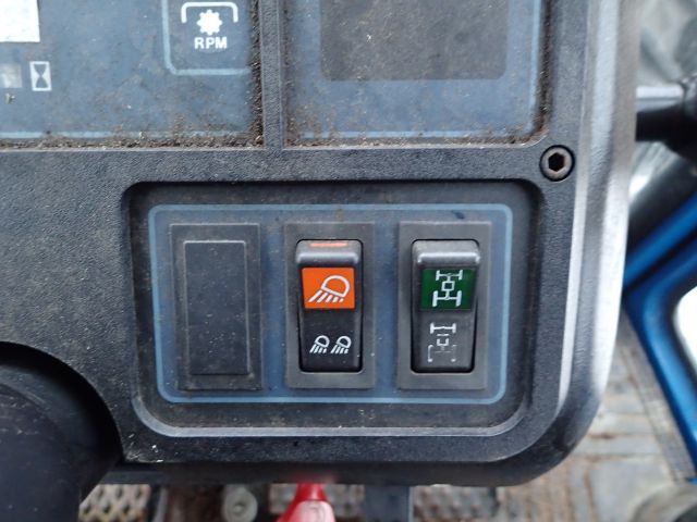 402873-63 FORD TW-25 Reg: OHL478