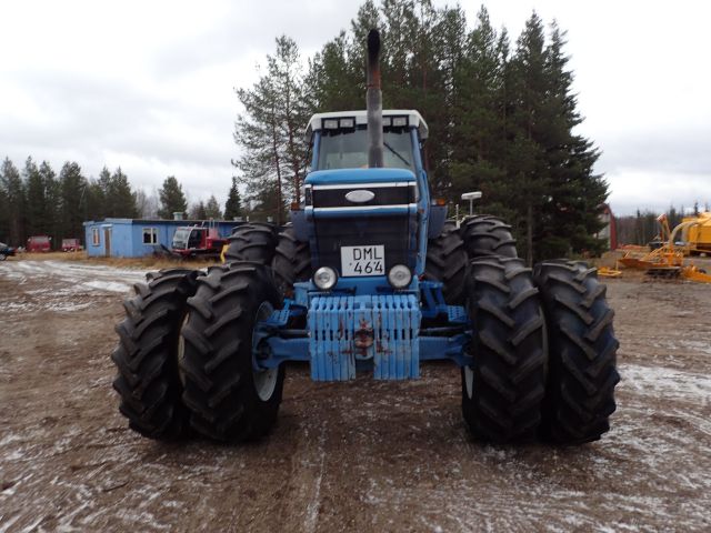 402876-2 FORD 8730 Reg: DML464