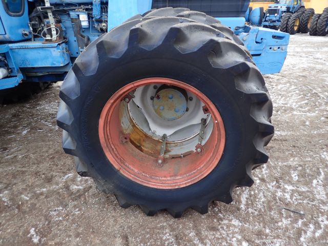 402876-15 FORD 8730 Reg: DML464