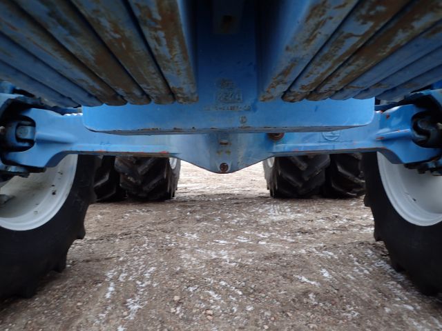 402876-23 FORD 8730 Reg: DML464