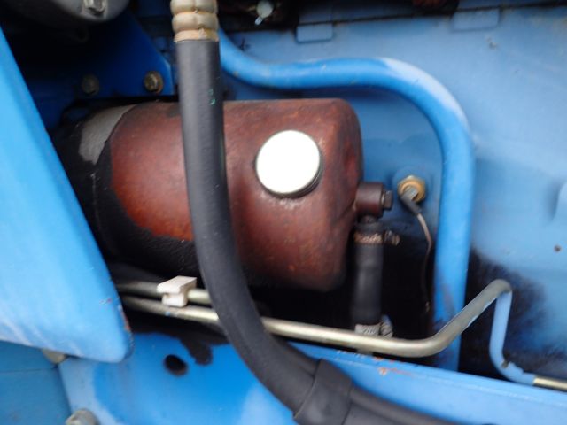 402876-29 FORD 8730 Reg: DML464
