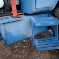 402876-32 FORD 8730 Reg: DML464