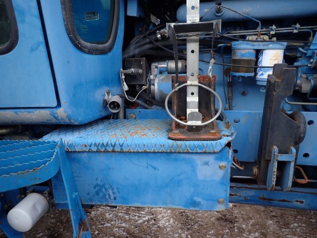 402876-51 FORD 8730 Reg: DML464