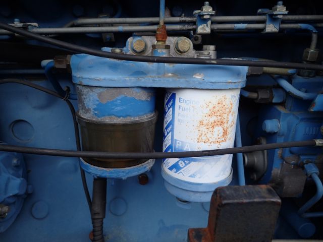 402876-54 FORD 8730 Reg: DML464
