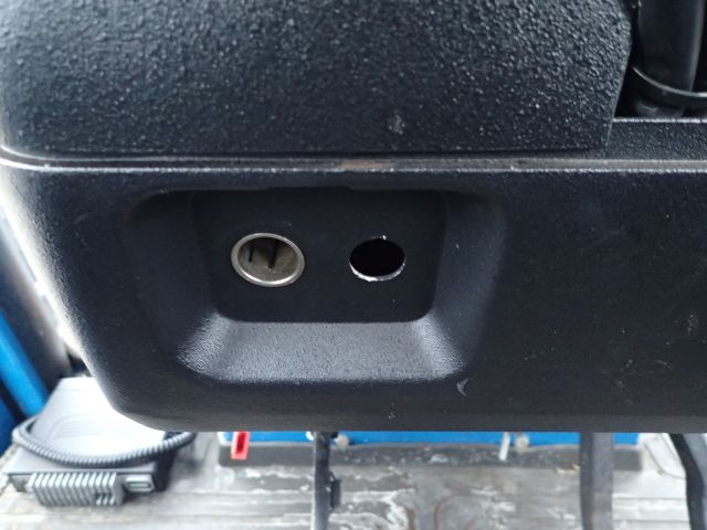 402876-81 FORD 8730 Reg: DML464