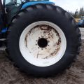 402880-11 NEW HOLLAND 8670 Reg: AGO388