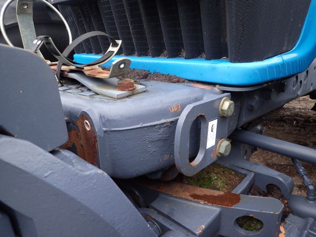 402880-26 NEW HOLLAND 8670 Reg: AGO388