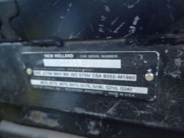 402880-103 NEW HOLLAND 8670 Reg: AGO388