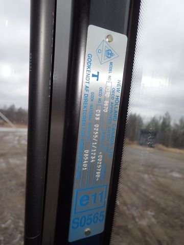 402880-104 NEW HOLLAND 8670 Reg: AGO388