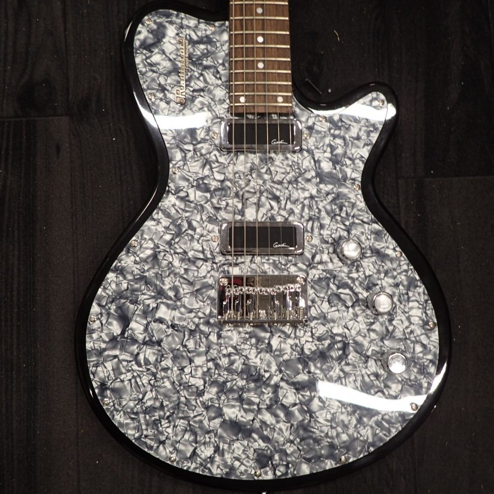 Electric Guitar Goddess Radiator Cool sound