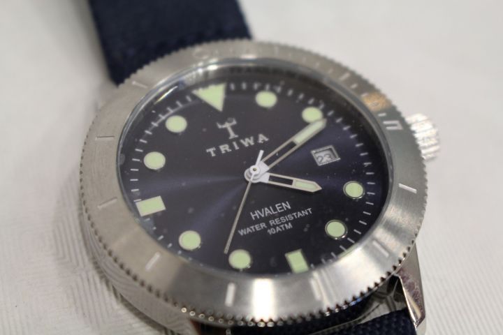 424374-7 Klocka Triwa, Skala, Inklusive frakt