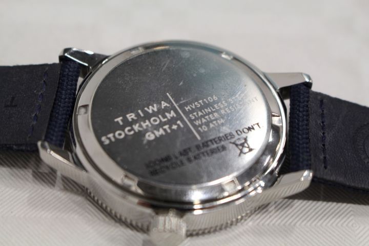 424374-8 Klocka Triwa, Skala, Inklusive frakt