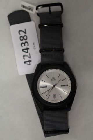 424374-10 Klocka Triwa, Skala, Inklusive frakt