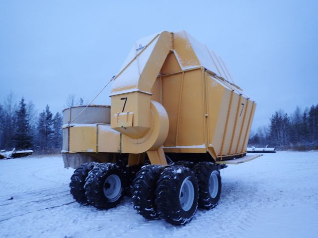 402887-7 RAUSSI Trailer