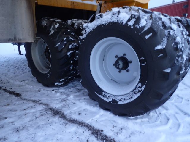 402887-11 RAUSSI Trailer