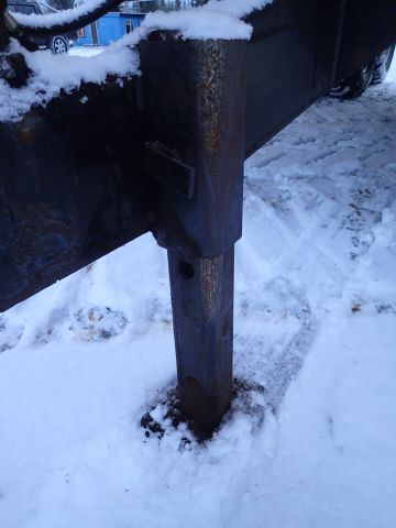 402887-33 RAUSSI Trailer