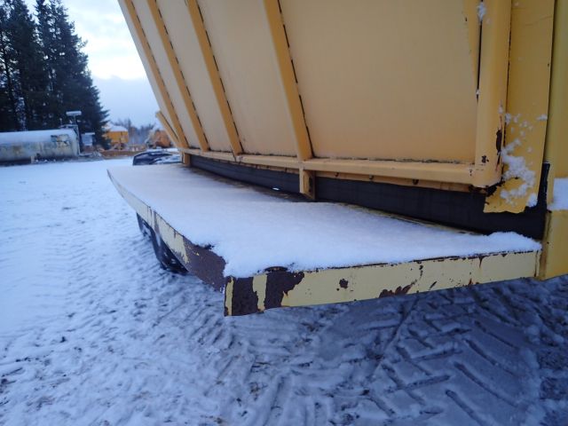 402887-37 RAUSSI Trailer