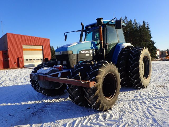 402877-1 NEW HOLLAND 8670 Reg: CHU840