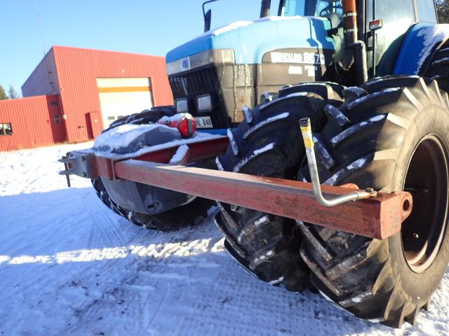 402877-24 NEW HOLLAND 8670 Reg: CHU840