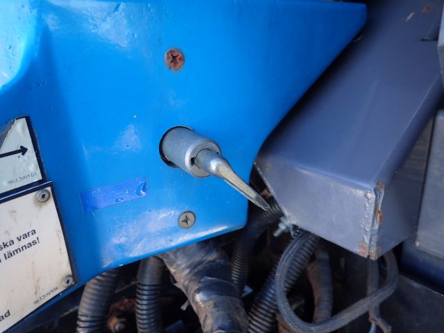 402877-50 NEW HOLLAND 8670 Reg: CHU840
